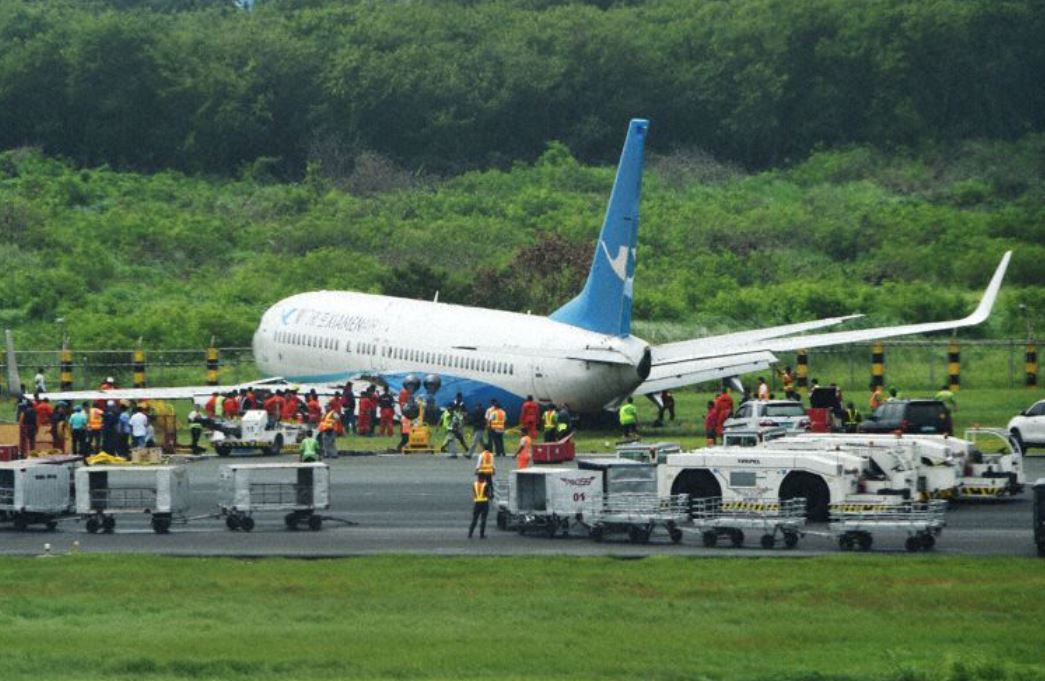 Xiamen Airlines 8667 accident — Ninoy Aquino International Airport, Manila,, 2018-08-16 — photo 1