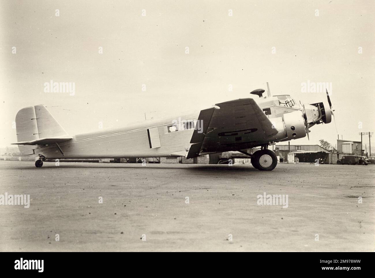 British European Airways - BEA · G-AHOK accident — Renfrew, 1947-01-26 — photo 1