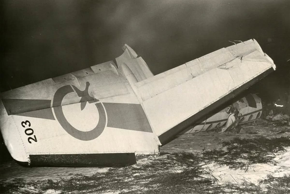 Quebecair 255 accident — 1,3 km from Quebec Airport, QC (YQB), 1979-03-29 — photo 3